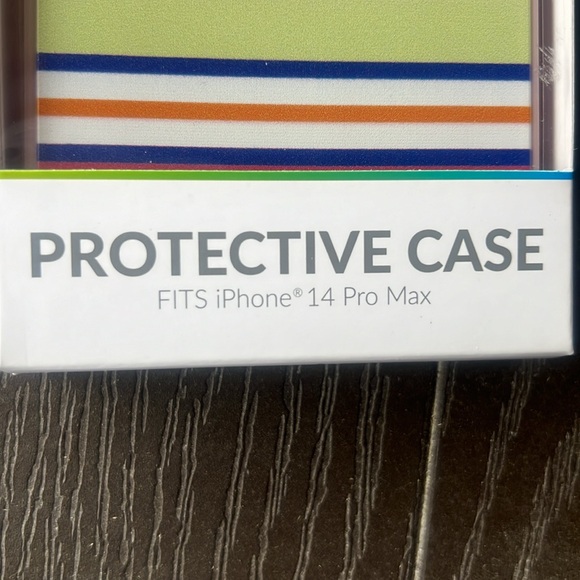 iPhone 14 Pro Max protective cases - Picture 4 of 5